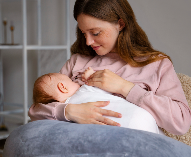 Lactation (Breast Feeding) - Gynecologist in Faridabad