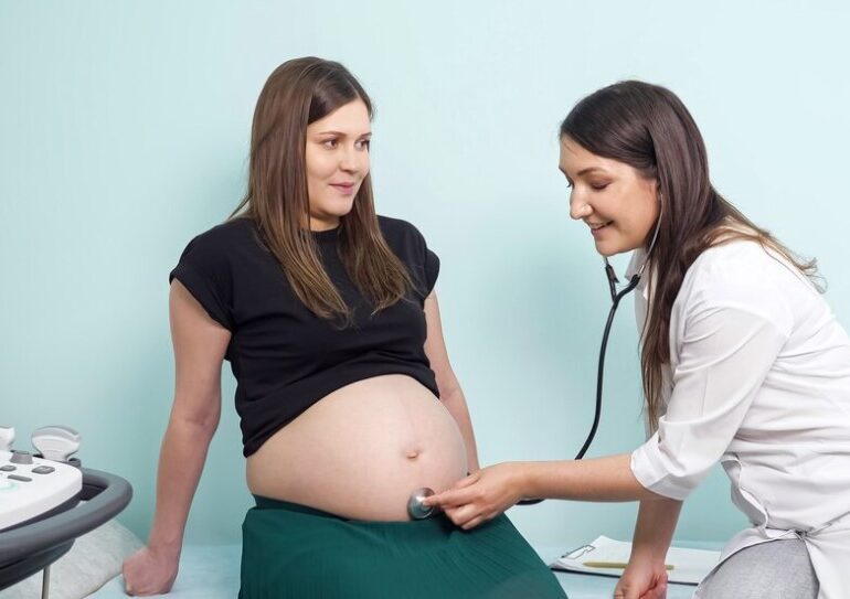 Pregnancy Doctor in Faridabad – Tips for a Healthy Pregnancy