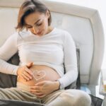 Normal Pregnancy Doctor in Faridabad - Dr Shweta Mendiratta
