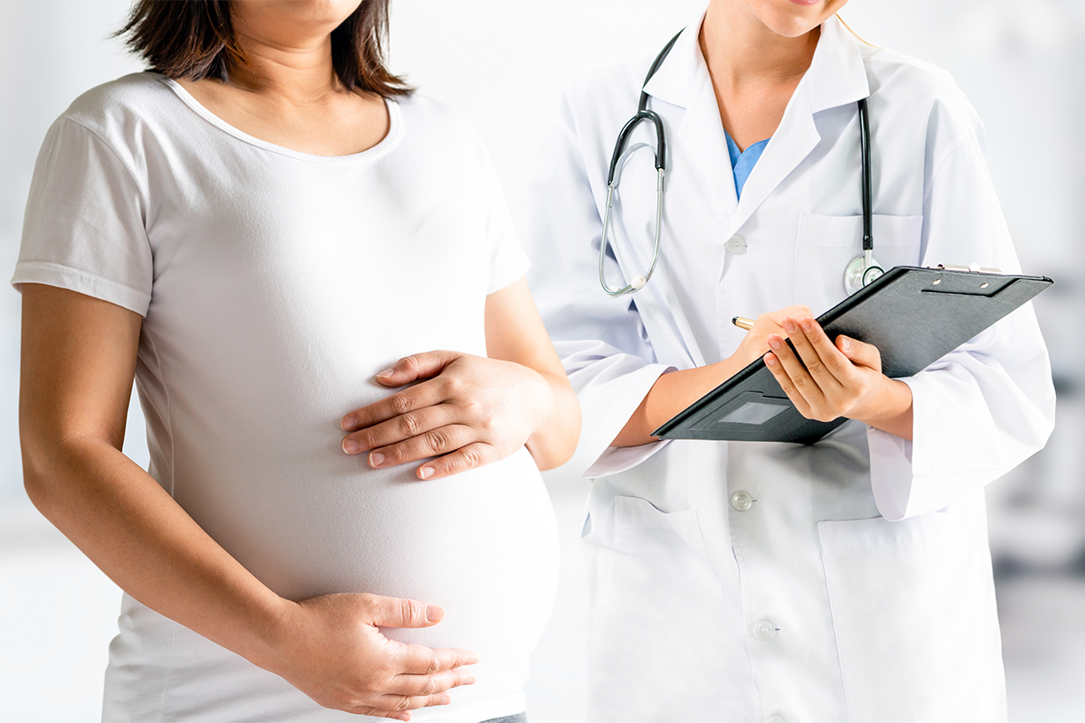 How to Choose the Best Gynecologist in Faridabad for Pregnancy - Dr Shweta Mendiratta