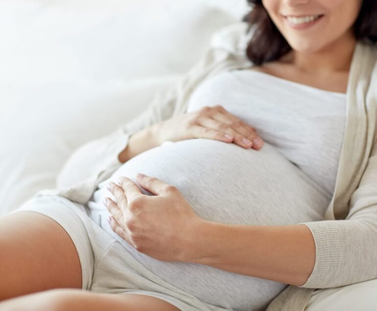 Pregnancy Care in Faridabad - Complete Guide by Dr Shweta Mendiratta